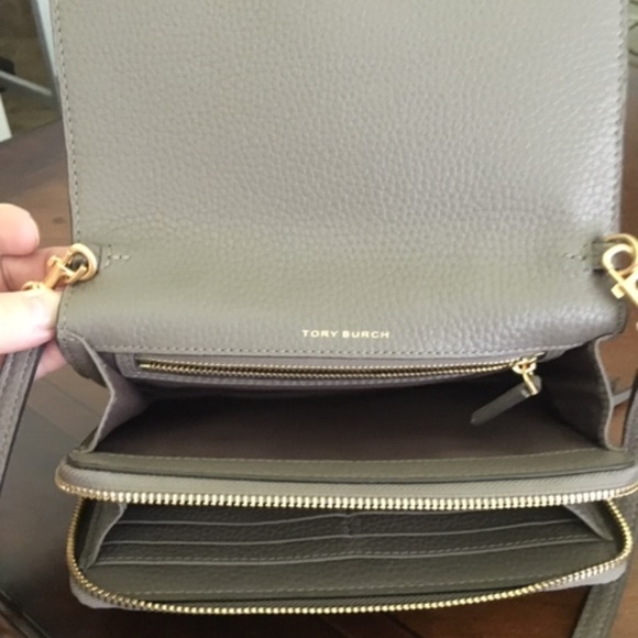 MCGRAW FLAP WALLET CROSS-BODY - Picture 2 of 6